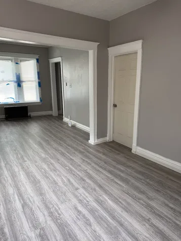 7621 South Saint Lawrence Avenue Chicago IL 60619