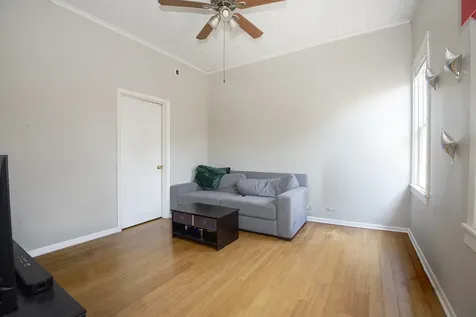 1131 West Taylor Street Chicago IL 60607