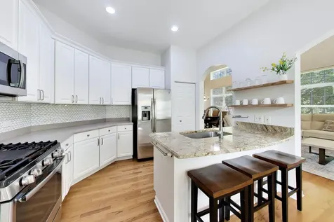 1958 Trevino Terrace Vernon Hills IL 60061