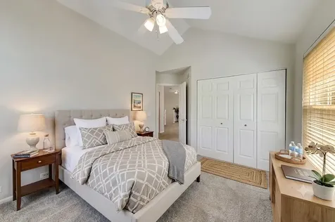 1958 Trevino Terrace Vernon Hills IL 60061