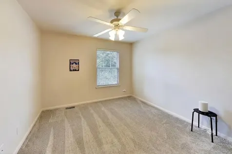 1958 Trevino Terrace Vernon Hills IL 60061