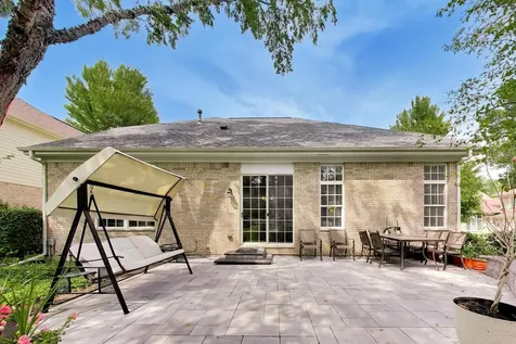 1958 Trevino Terrace Vernon Hills IL 60061