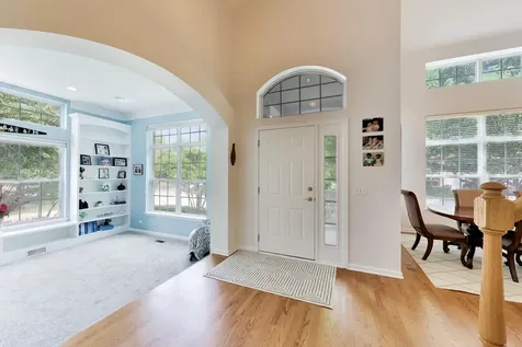 1958 Trevino Terrace Vernon Hills IL 60061