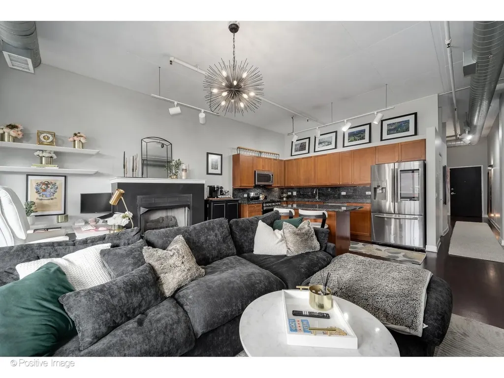 1301 West Madison Street Chicago IL 60607