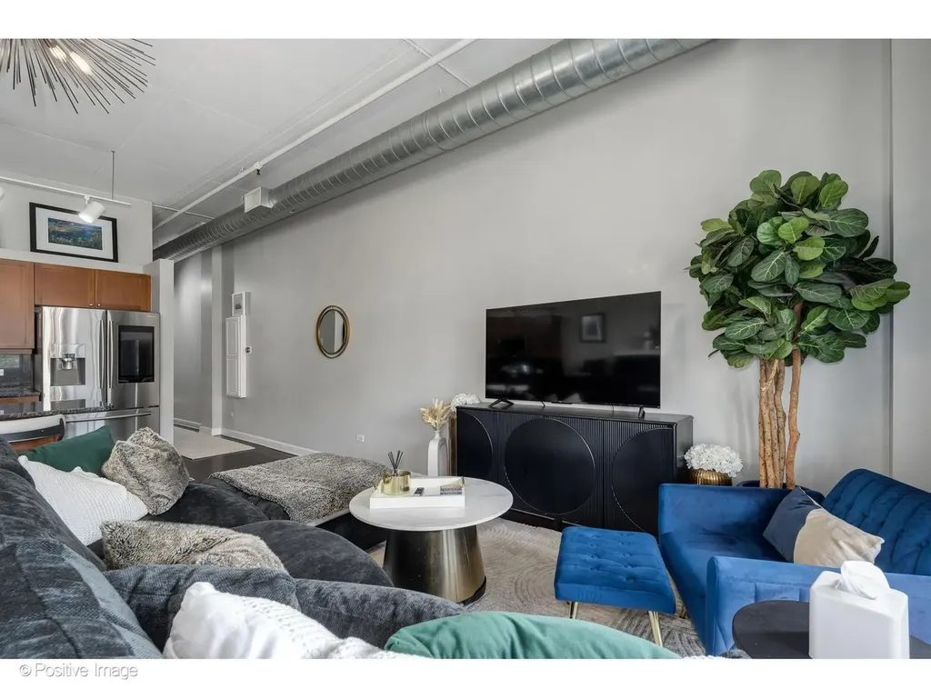 1301 West Madison Street Chicago IL 60607