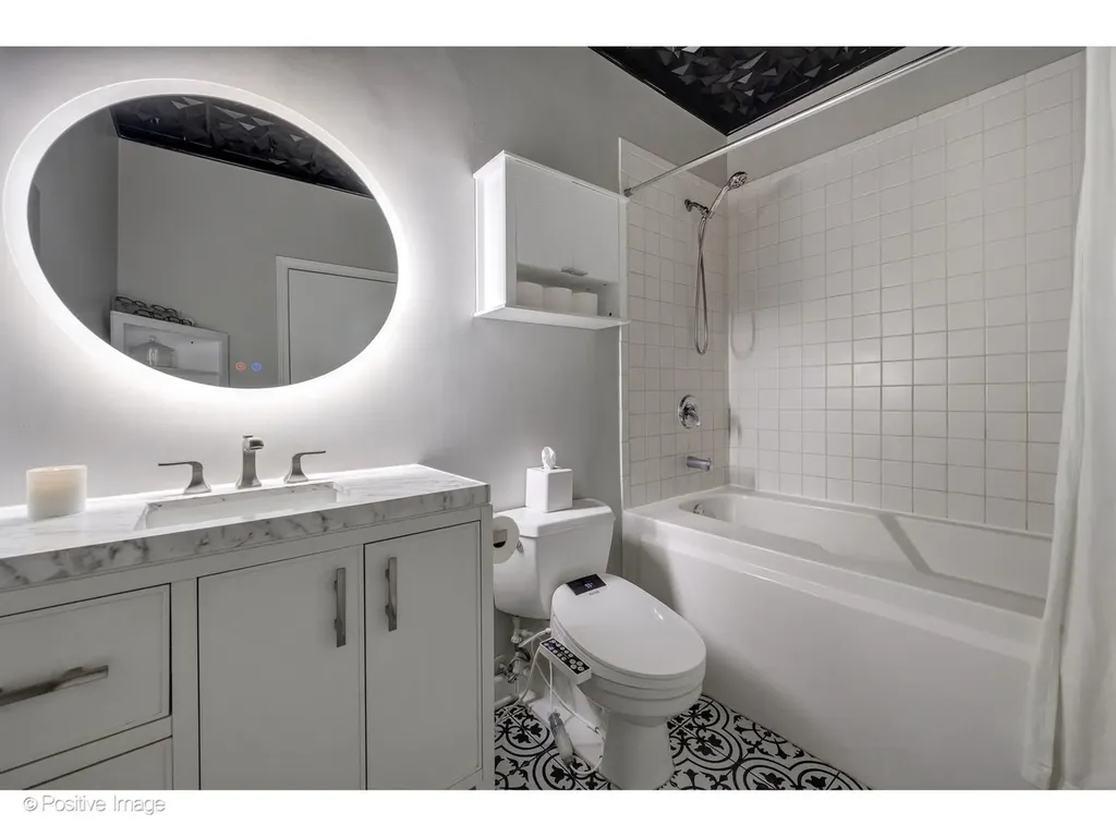 1301 West Madison Street Chicago IL 60607