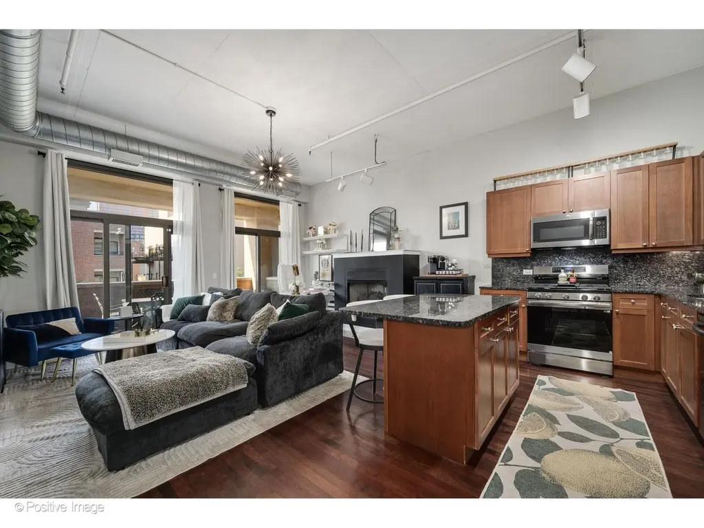 1301 West Madison Street Chicago IL 60607