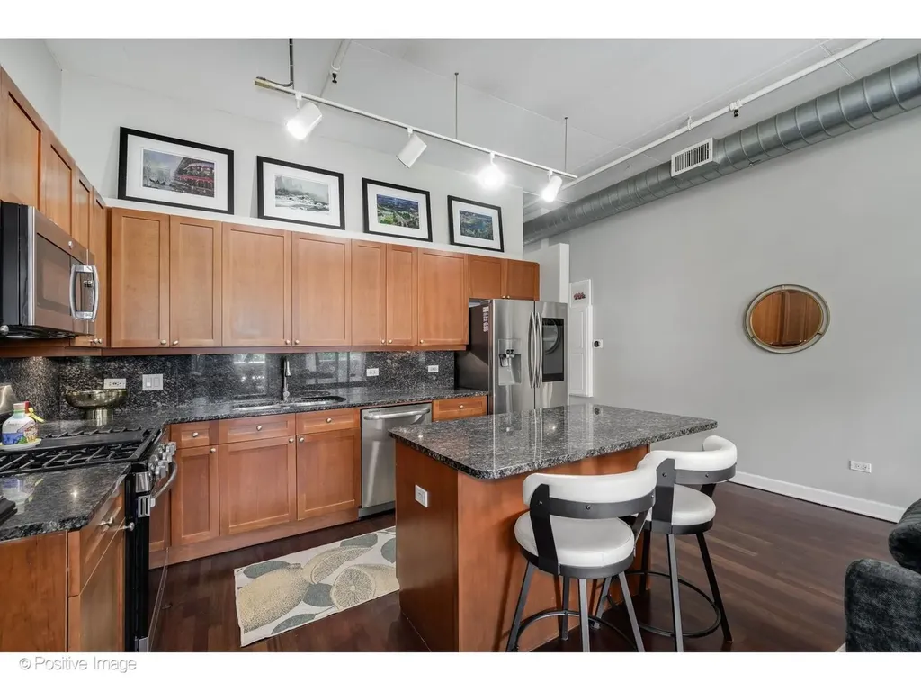 1301 West Madison Street Chicago IL 60607