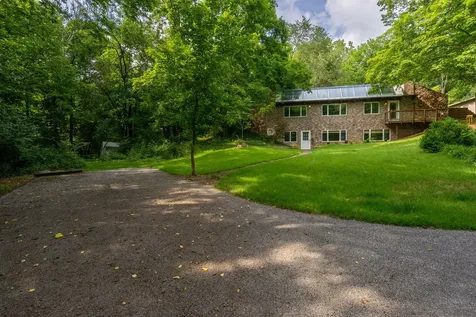 3312 187TH Street Court East Moline IL 61244