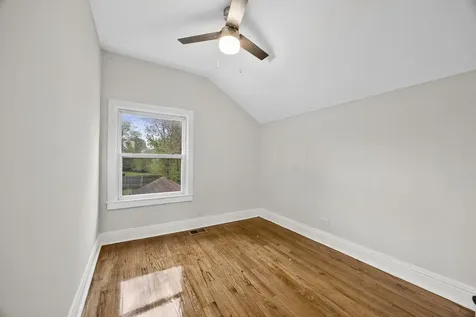 1429 East End Avenue Chicago Heights IL 60411