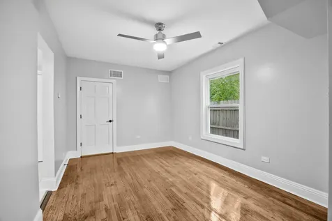 1429 East End Avenue Chicago Heights IL 60411