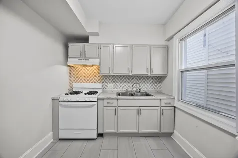 1429 East End Avenue Chicago Heights IL 60411