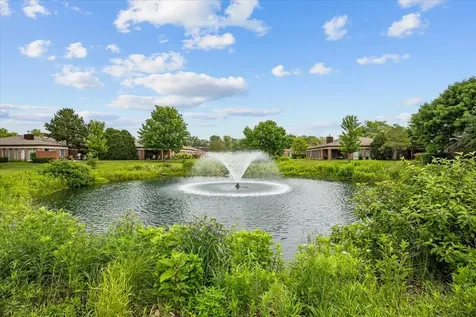 391 Kelburn Road Deerfield IL 60015