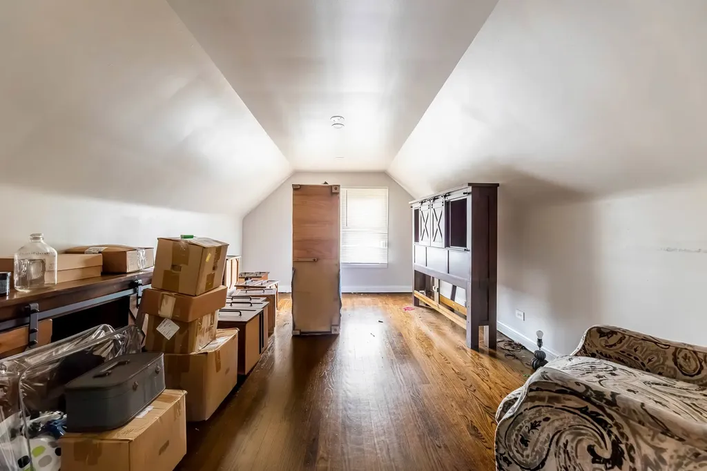 8918 South Merrill Avenue Chicago IL 60617