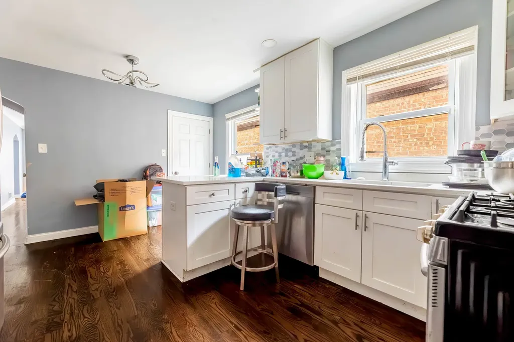 8918 South Merrill Avenue Chicago IL 60617