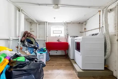 8918 South Merrill Avenue Chicago IL 60617