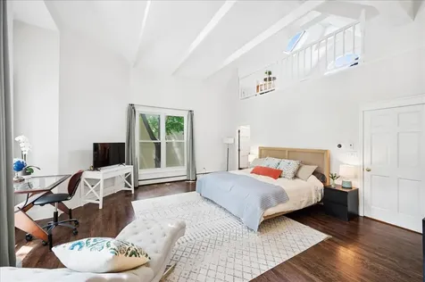 555 Cherry Street Winnetka IL 60093