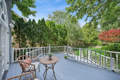 555 Cherry Street Winnetka IL 60093