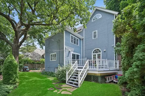555 Cherry Street Winnetka IL 60093