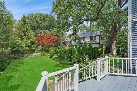 555 Cherry Street Winnetka IL 60093