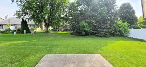 1136 Meadows Walk Bourbonnais IL 60914