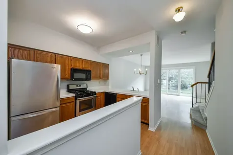 1481 Walnut Hill Avenue St. Charles IL 60174