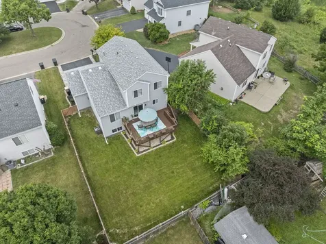 2253 North Stonehedge Court Round Lake Beach IL 60073