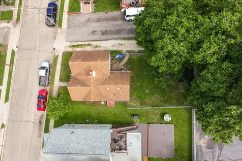 322 Hickory Street Dekalb IL 60115
