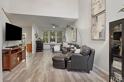 567 Shakespeare Drive Grayslake IL 60030