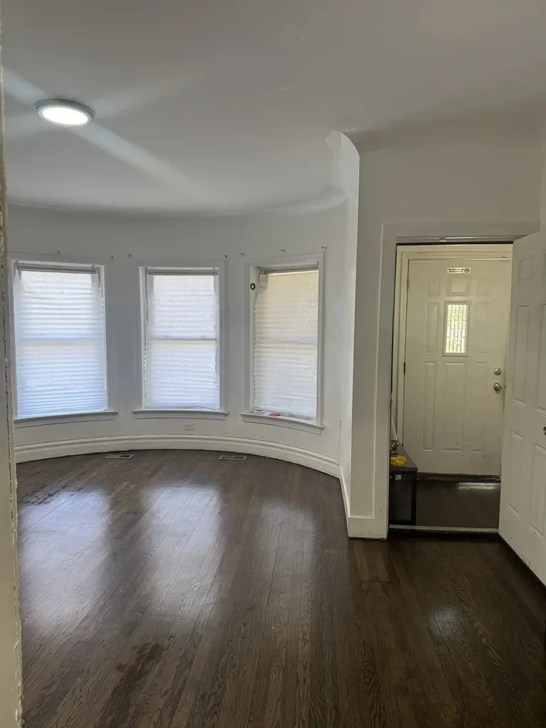7236 South Vernon Avenue Chicago IL 60619