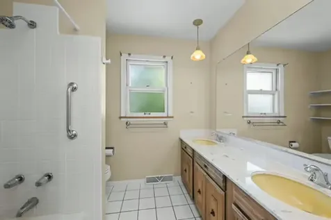 470 Middlesex Court Buffalo Grove IL 60089