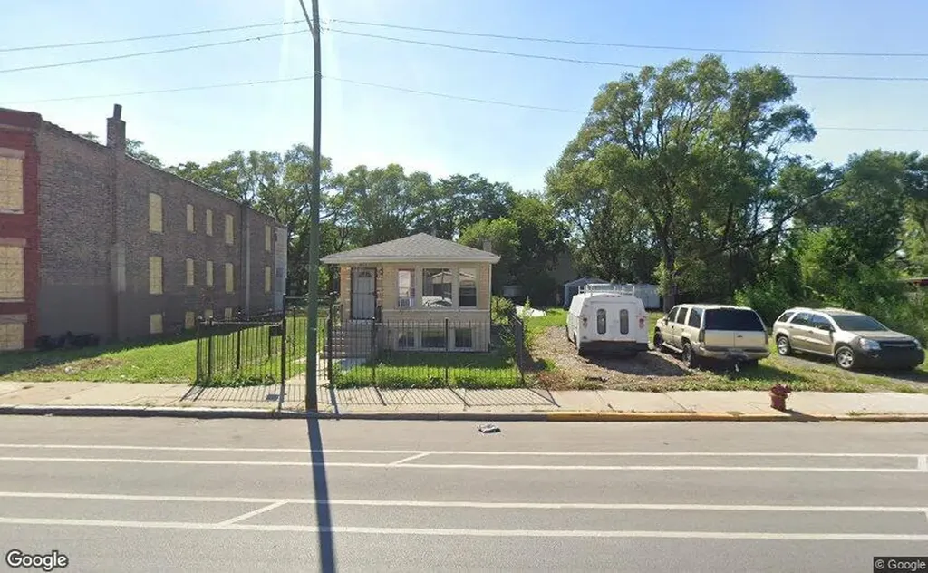 6526 South Damen Avenue Chicago IL 60636
