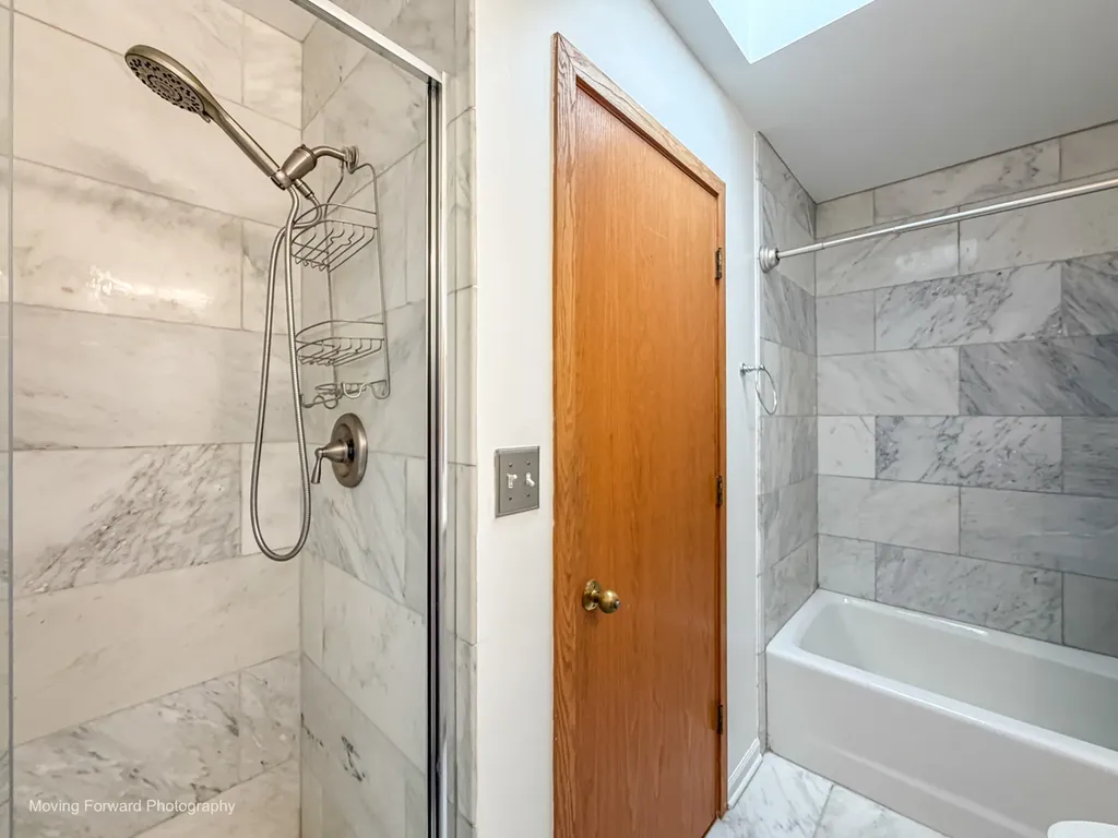 614 South Laflin Street Chicago IL 60607