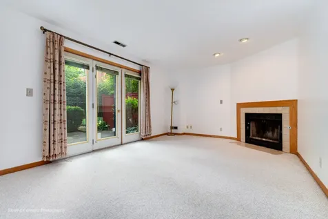 614 South Laflin Street Chicago IL 60607