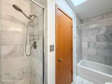 614 South Laflin Street Chicago IL 60607