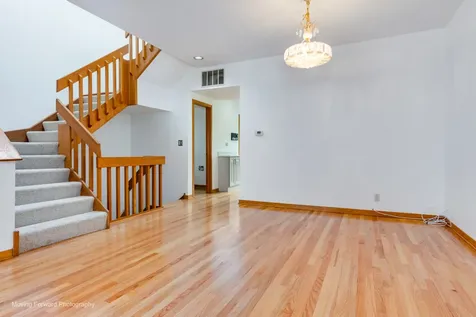 614 South Laflin Street Chicago IL 60607