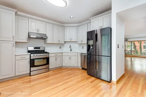 614 South Laflin Street Chicago IL 60607