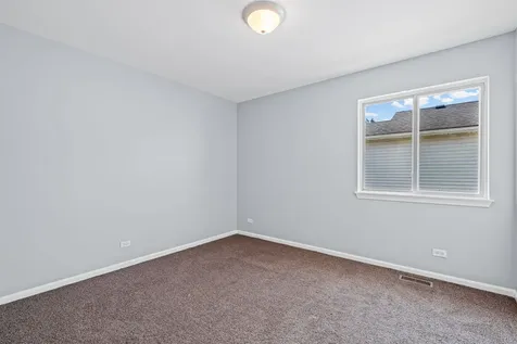 931 Taralon Trail Lake In The Hills IL 60156