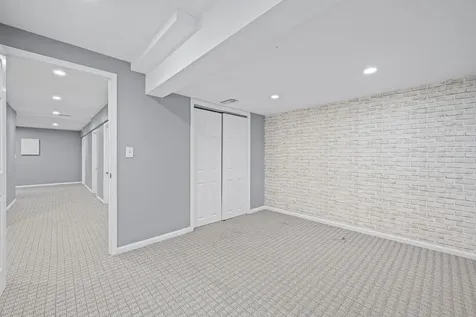 931 Taralon Trail Lake In The Hills IL 60156