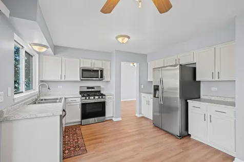 931 Taralon Trail Lake In The Hills IL 60156