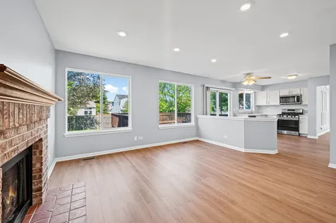 931 Taralon Trail Lake In The Hills IL 60156