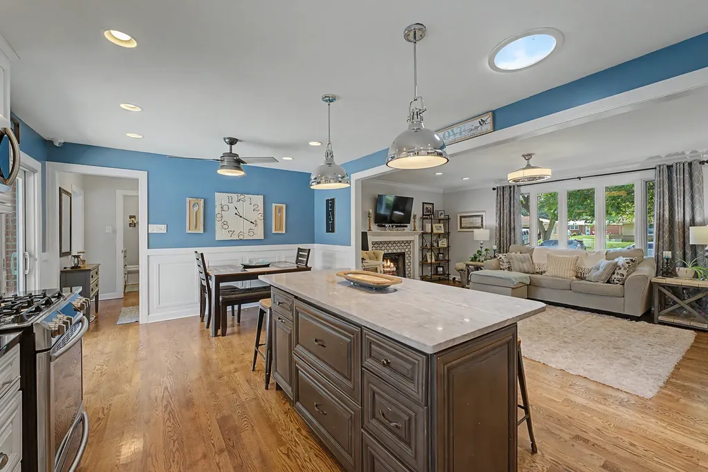 8616 West 144th. Street W Orland Park IL 60462