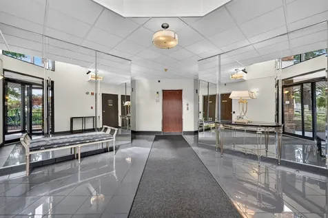 3110 Pheasant Creek Drive Northbrook IL 60062