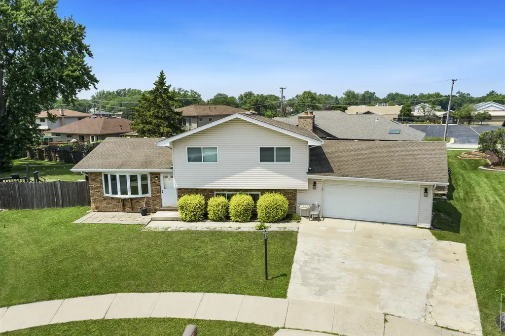 15512 Lorel Avenue Oak Forest IL 60452