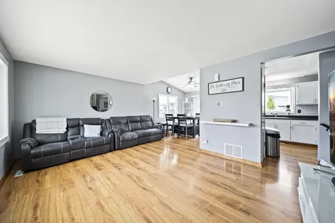 15512 Lorel Avenue Oak Forest IL 60452
