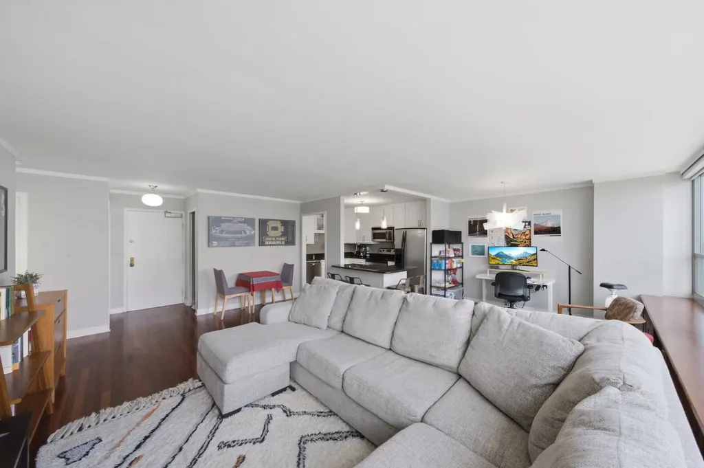 3550 North Lake Shore Drive Chicago IL 60657