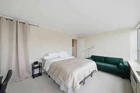 3550 North Lake Shore Drive Chicago IL 60657