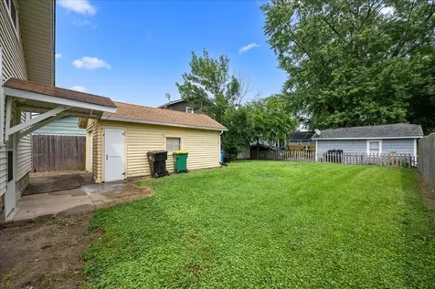 1006 South 4th Street Aurora IL 60505