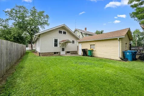 1006 South 4th Street Aurora IL 60505