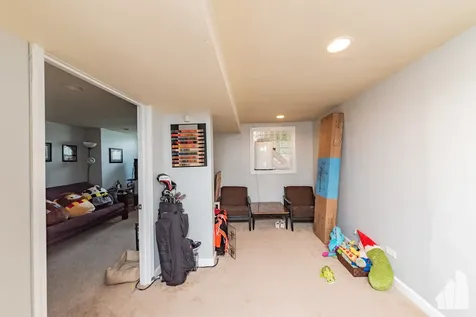 1456 West Irving Park Road Chicago IL 60613